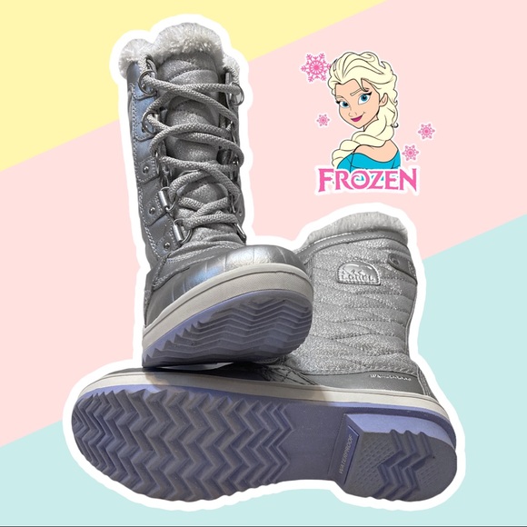 SOREL Boots (Disney Frozen theme) - Picture 5 of 7